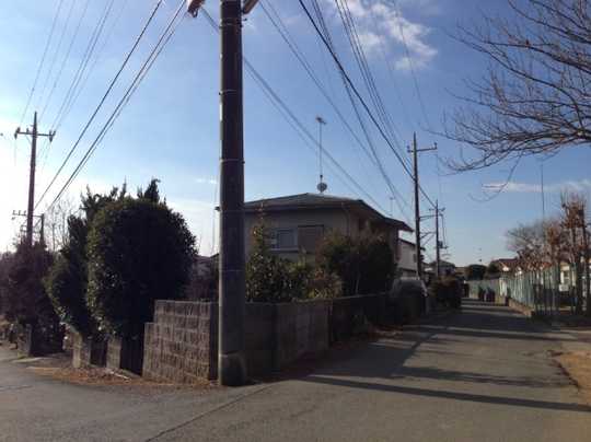 Local land photo. east ・ It is northwest of the corner lot