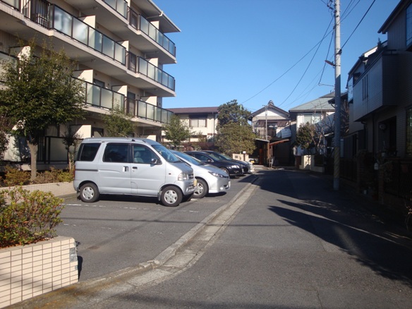 Parking lot. On-site parking (there is also outside the premises)