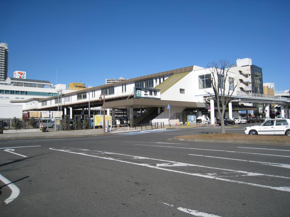 station. 4000m to Tsuchiura Station