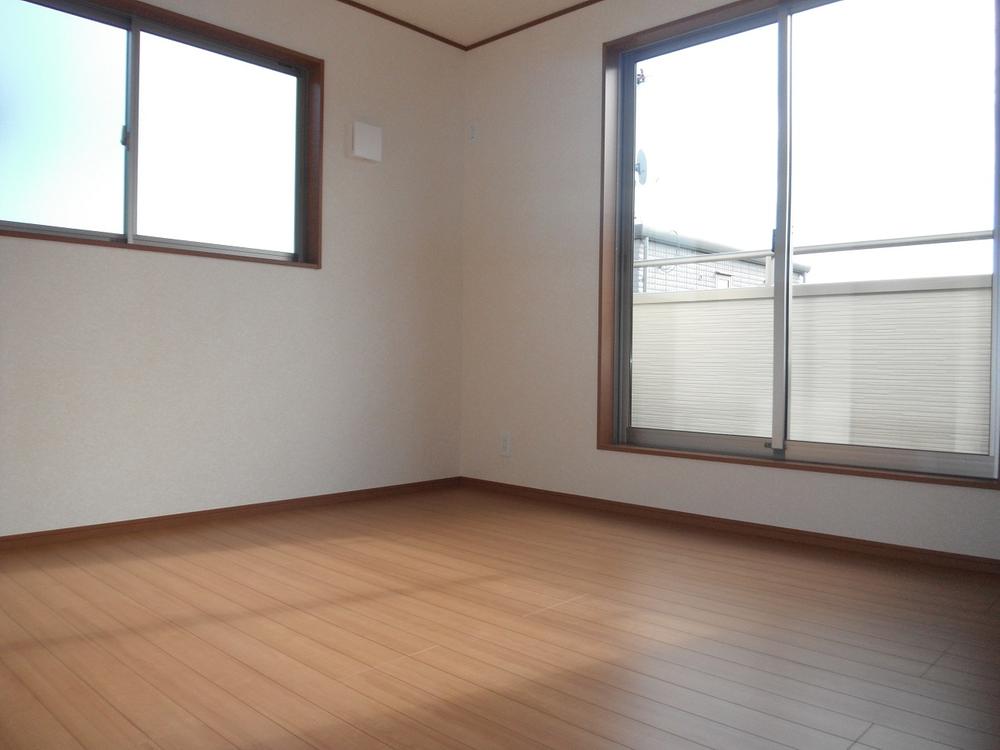 Non-living room. Bedroom