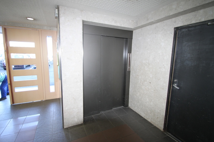 Other common areas. Elevator