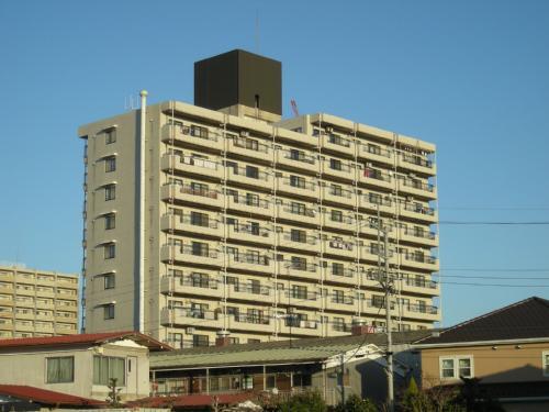 Local appearance photo. Good is per yang