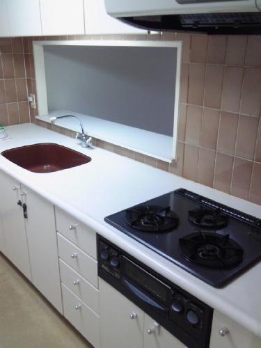 Kitchen. Based on white is also the kitchen