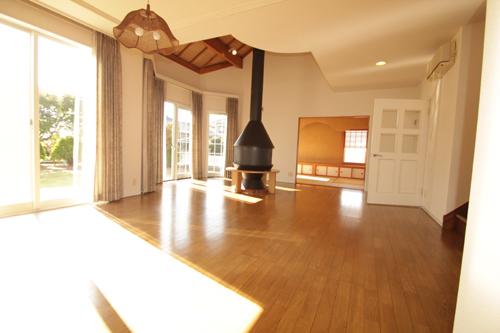 Living and room