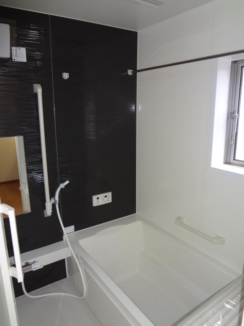 Same specifications photo (bathroom). Bathroom construction example photo  Convenient bathroom with ventilation drying function