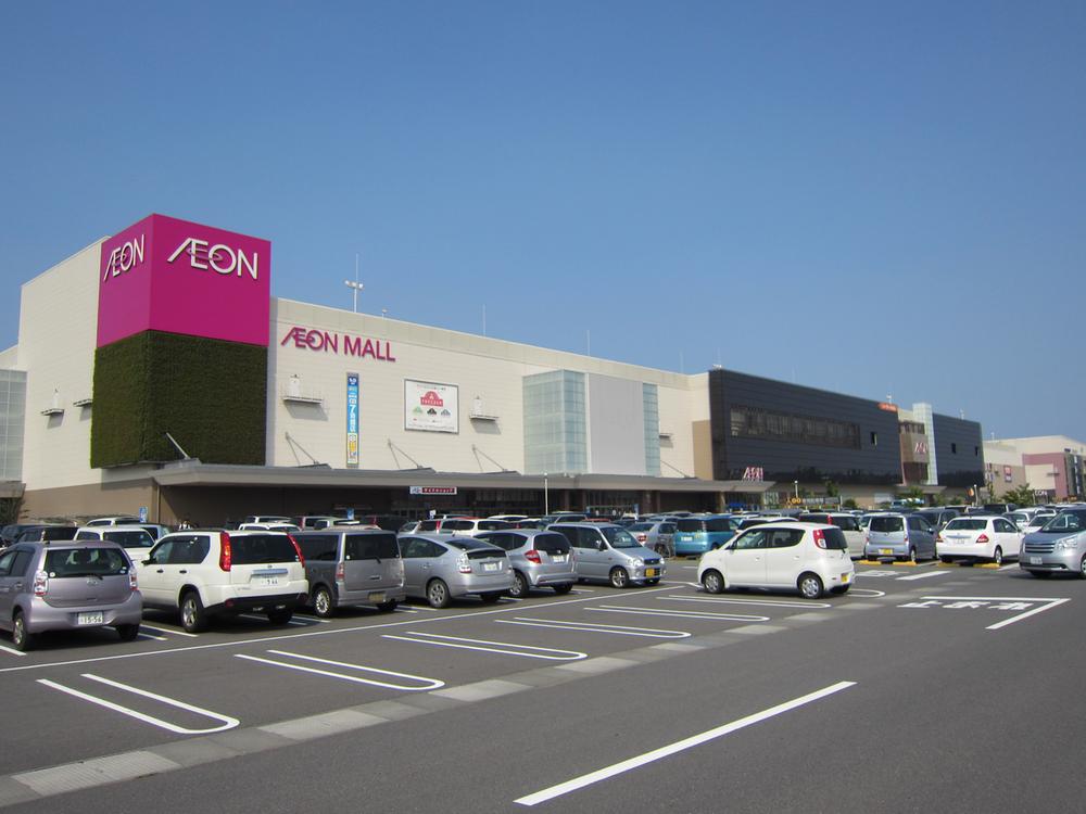 Supermarket. 2515m until the ion Tsuchiura shop