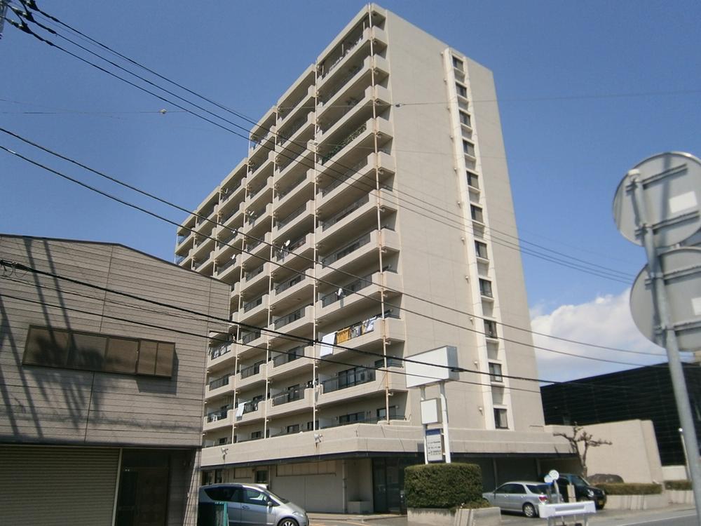 Local appearance photo. Local (April 2013) Shooting