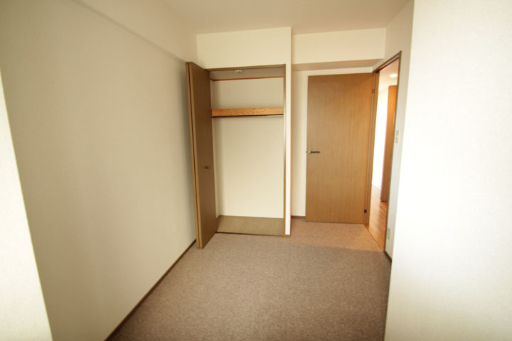 Other room space. Western-style (1)