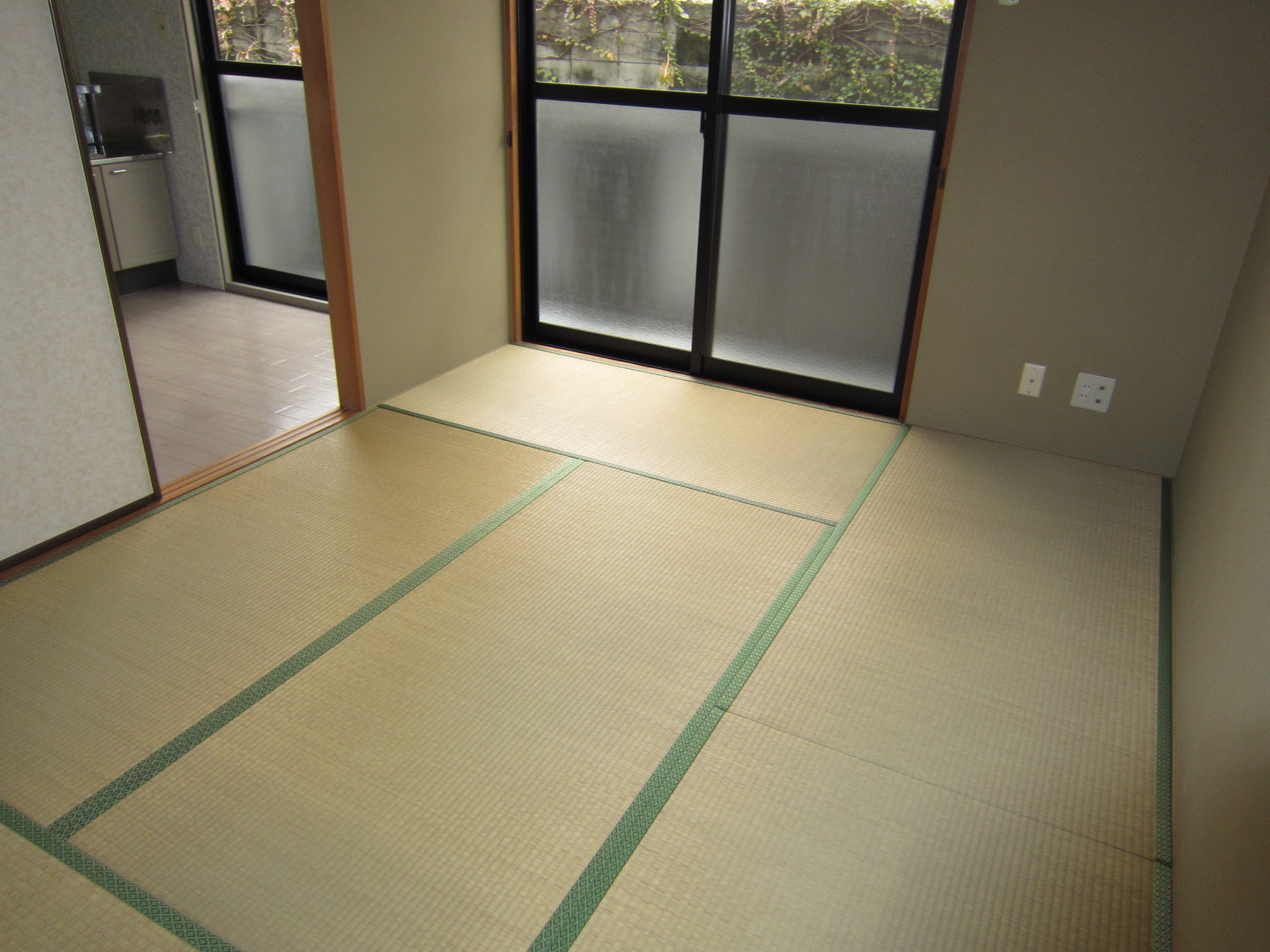 Other room space. A clean Japanese-style