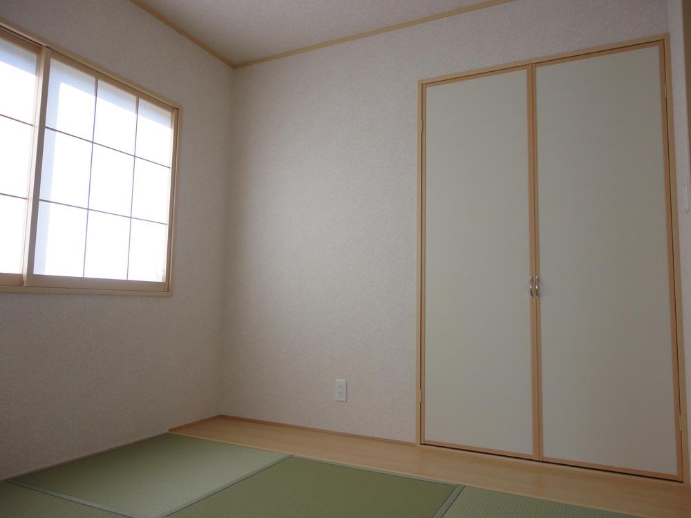 Non-living room. Indoor (10 May 2013) Shooting