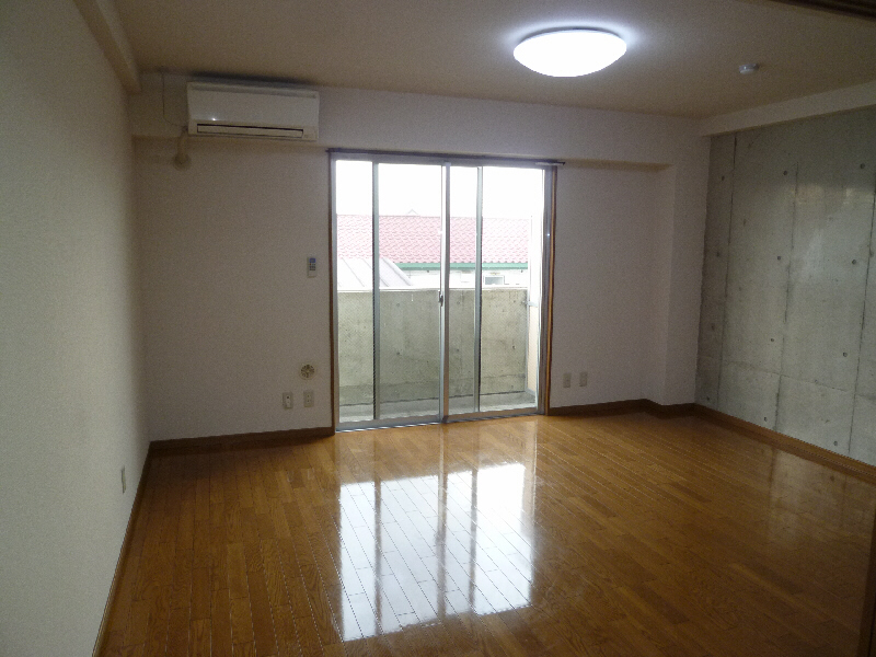 Living and room