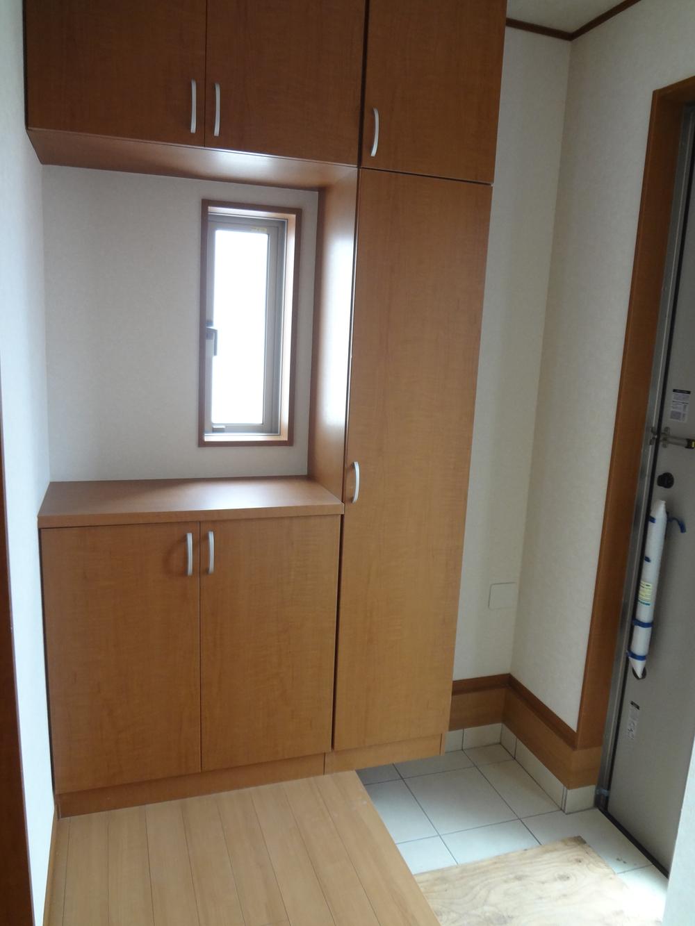 Receipt. Entrance housing construction example photo