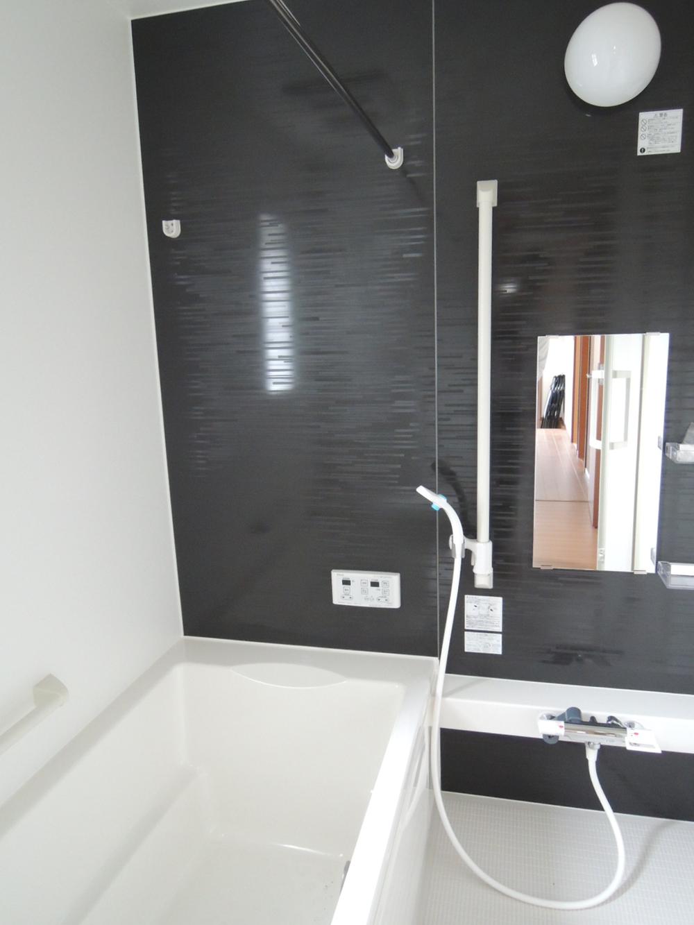 Bathroom. Indoor (11 May 2013) Shooting