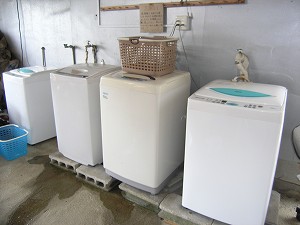 Other Equipment. Is available in the joint washing machine storage are free. 