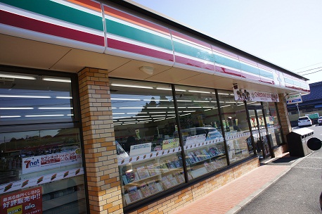 Convenience store. Seven-Eleven Tsukuba Wakaguri store up (convenience store) 950m