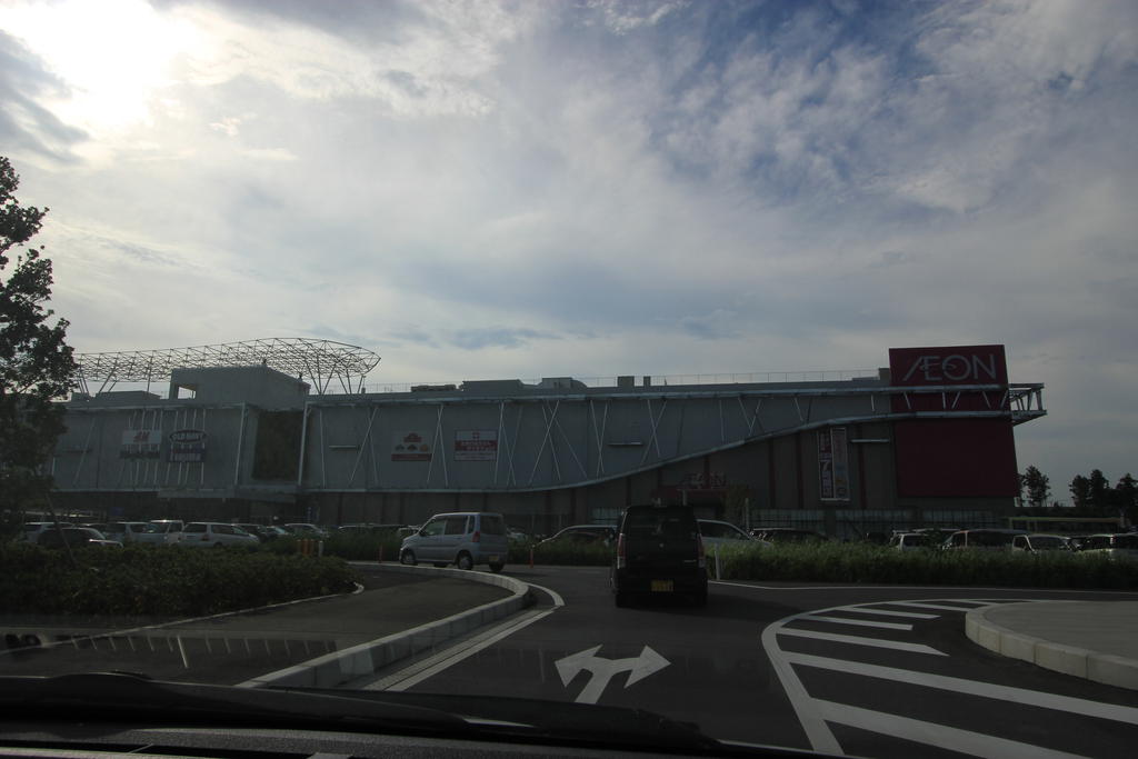 Shopping centre. 2399m to Aeon Mall Tsukuba (shopping center)