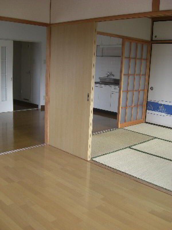 Living and room