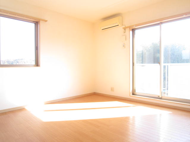 Other room space. room