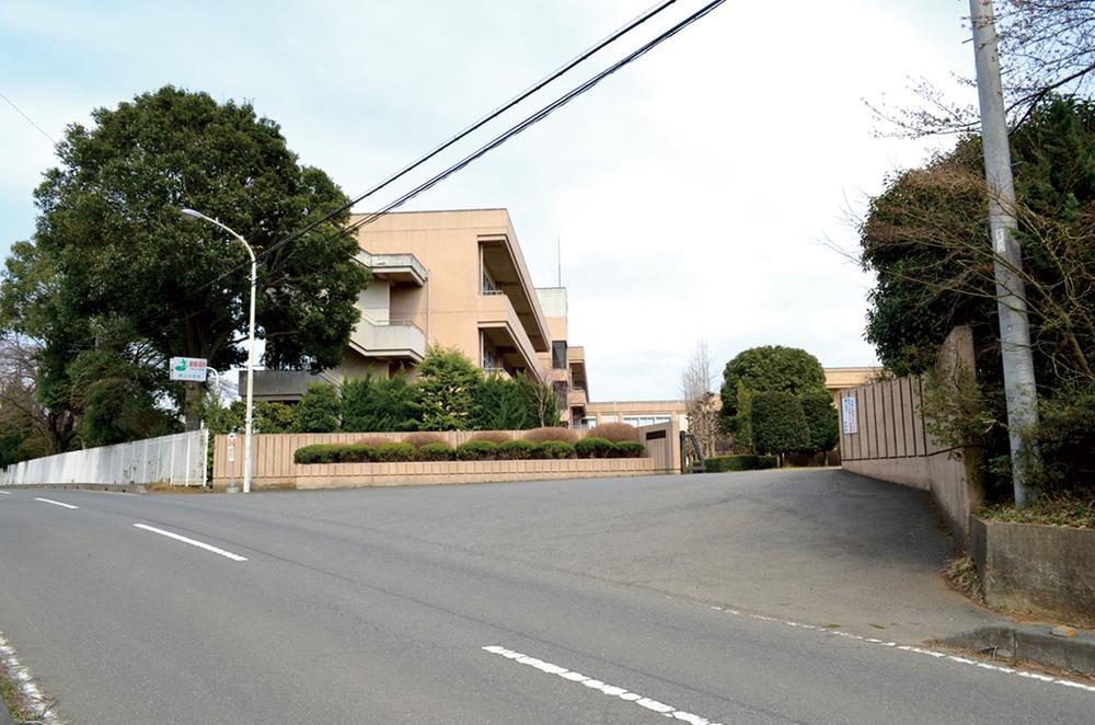 Junior high school. 1700m to alpine junior high school