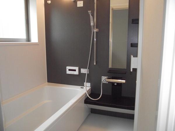 Same specifications photo (bathroom). Same specifications