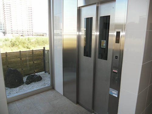 Other common areas. Elevator