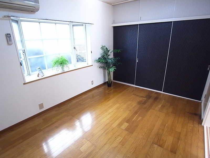Other room space