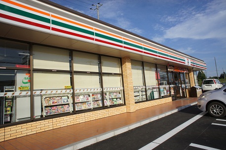 Convenience store. Seven-Eleven research Gakuen Ekinishi store up (convenience store) 2034m