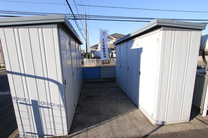 Other common areas. Barn will come with.