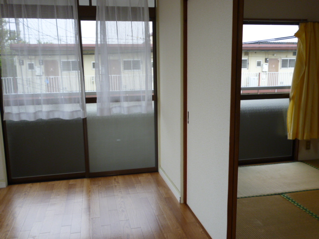 Living and room