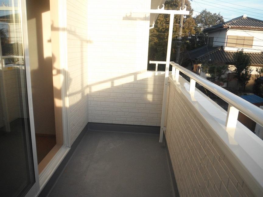 Balcony. (Building 2)