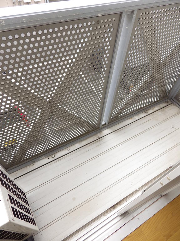 Balcony. Western-style 2