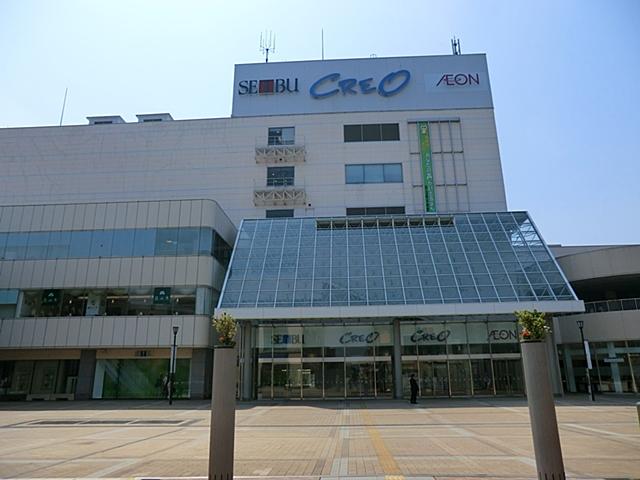 Shopping centre. Shopping center Cleo 513m