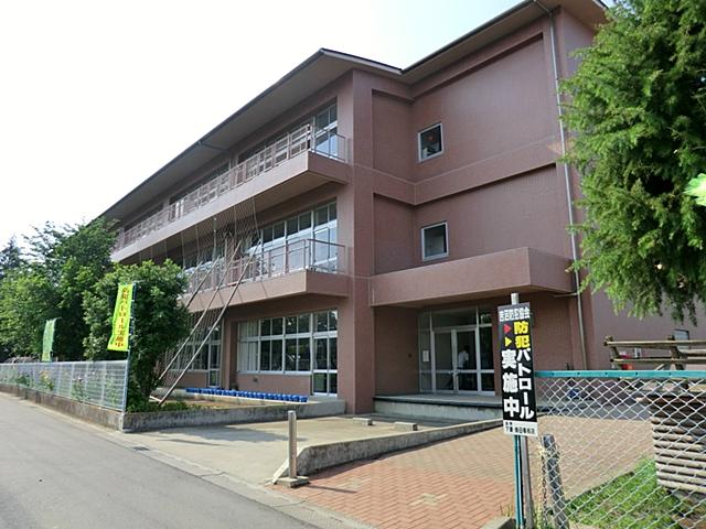 Primary school. 745m to Tsukuba Municipal Yoshinuma Elementary School