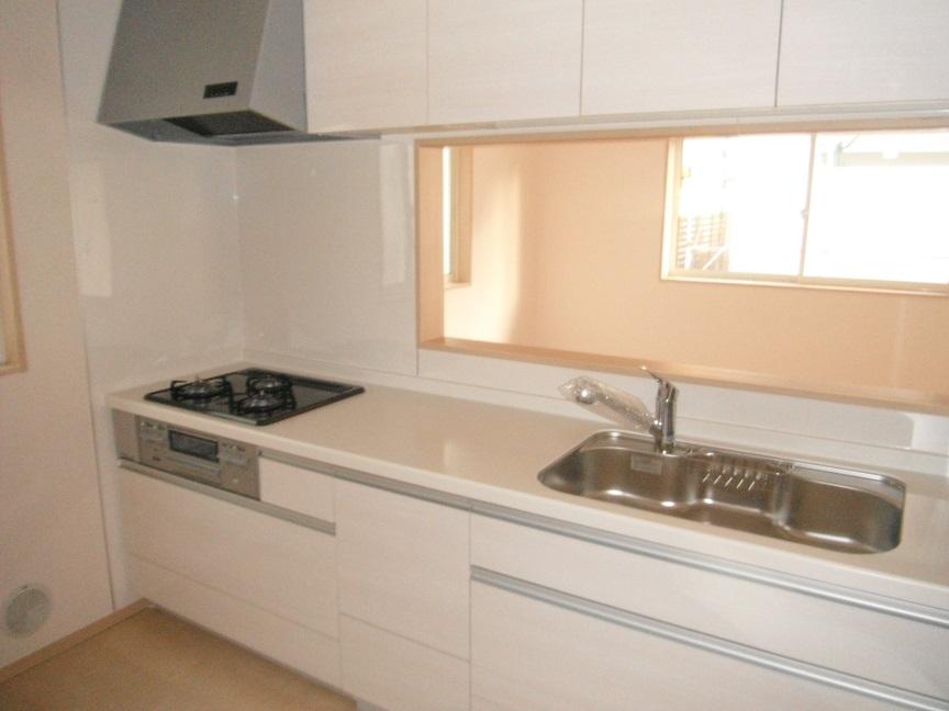 Kitchen. (Building 2)