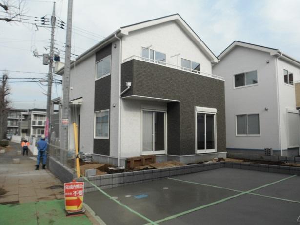 Local appearance photo. (1 Building)