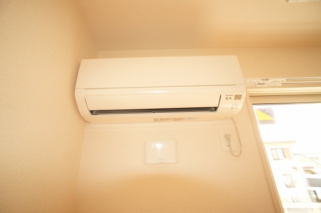 Other Equipment. ※ The photograph is all image / Air-conditioned