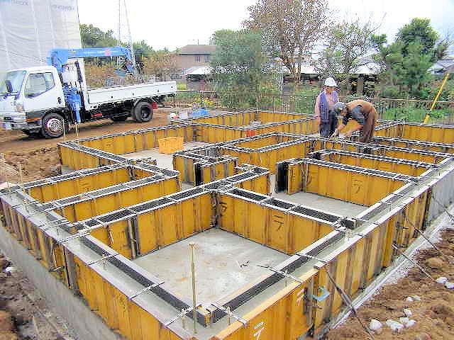 Local appearance photo. Local (12 May 2013) Shooting