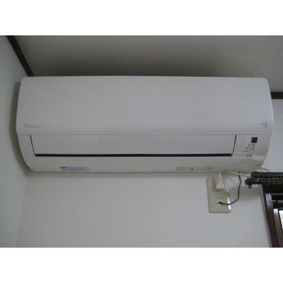 Other Equipment. Air conditioning, Lighting equipped