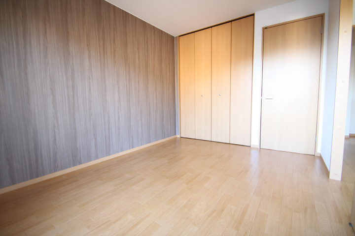 Other room space. Western-style 6 Pledge