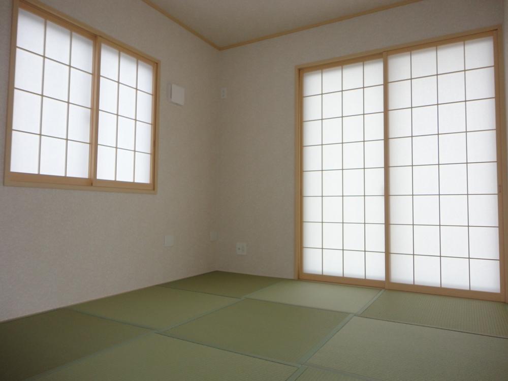 Non-living room. Indoor (September 2013) Shooting