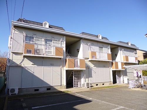 Building appearance. A 5-minute walk from a convenience store! It is in a quiet residential area ☆ 