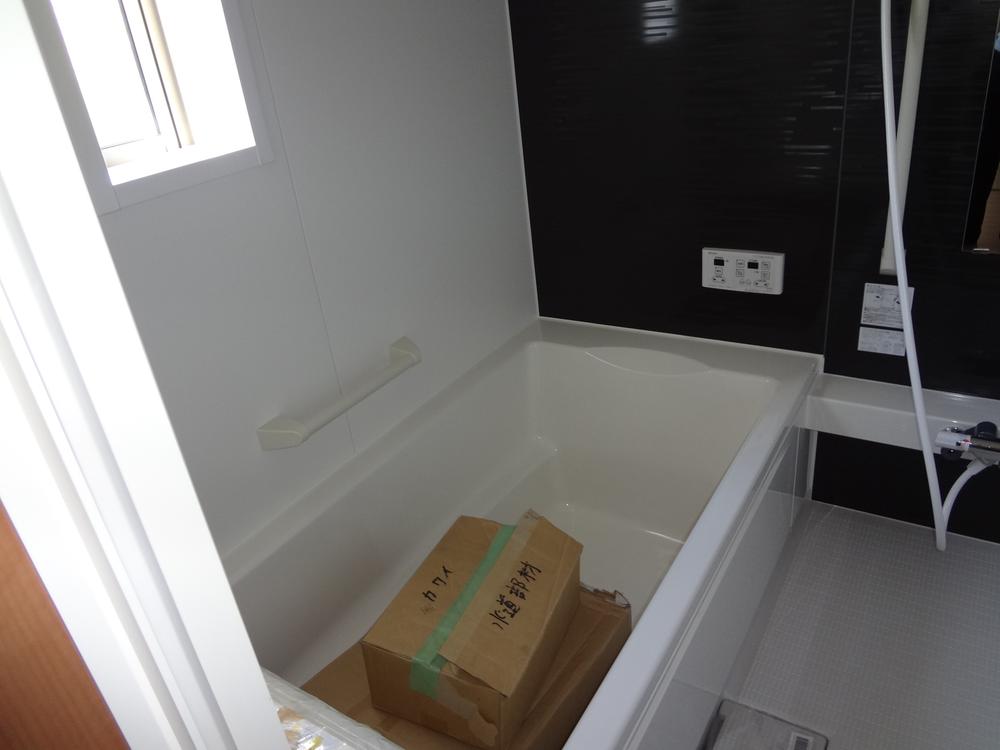 Bathroom. 6 Building bathroom