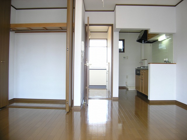 Living and room