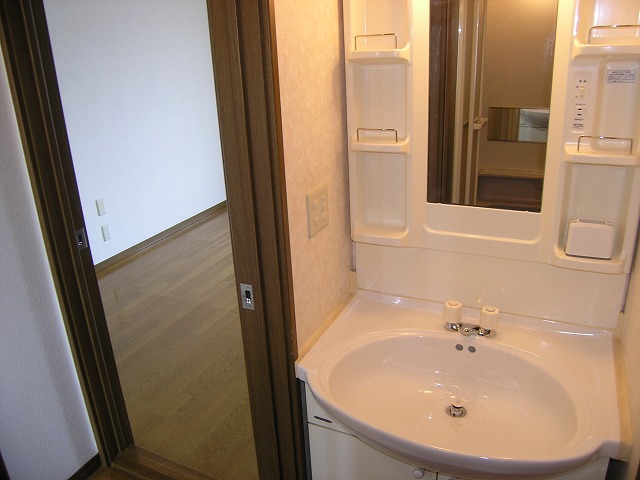 Washroom. Dressing Ease of morning!