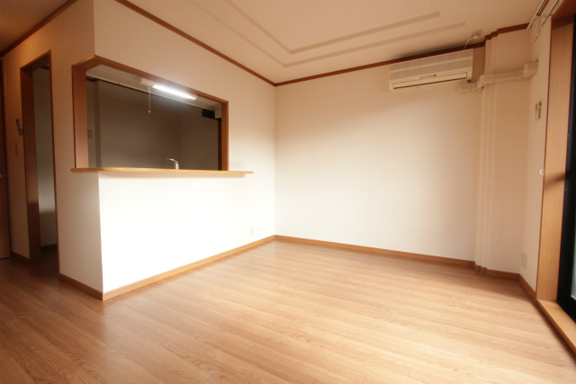 Living and room. Good also open a fun slide door is also the arrangement of the furniture! Good even if I close!