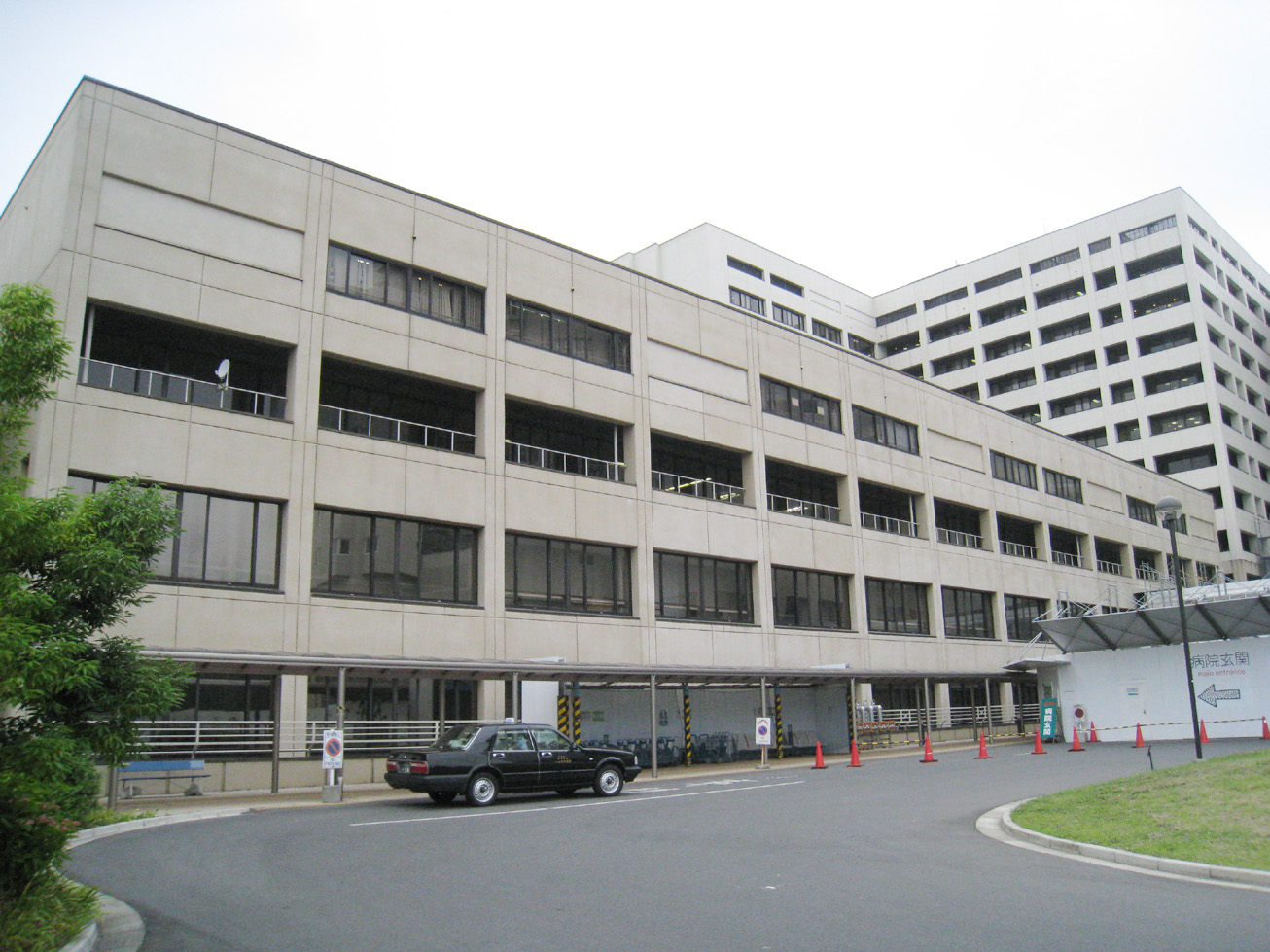 Hospital. 1080m to the University of Tsukuba University Hospital (Hospital)