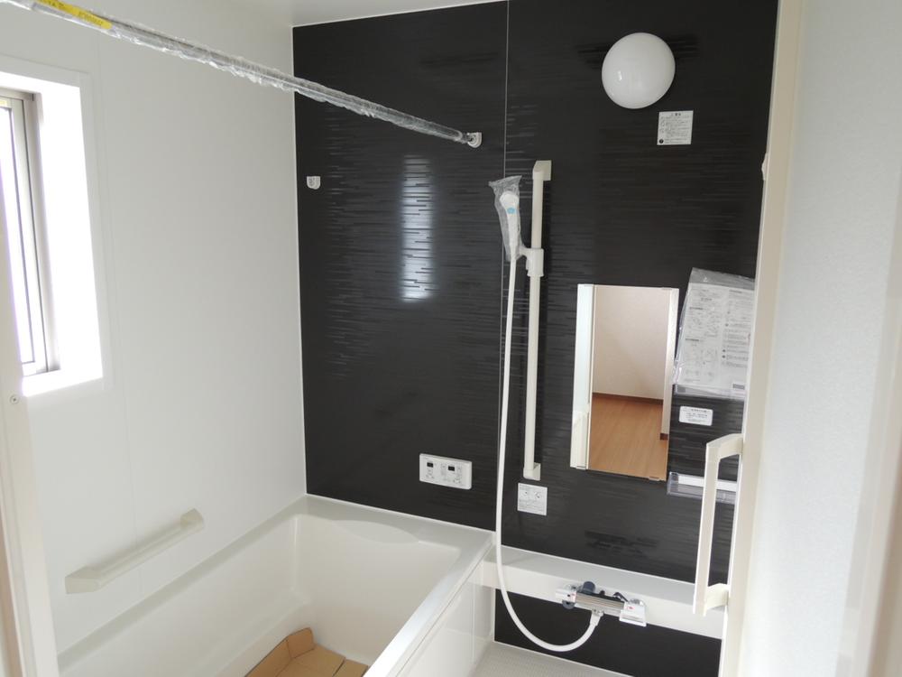 Bathroom. Indoor (September 2013) Shooting