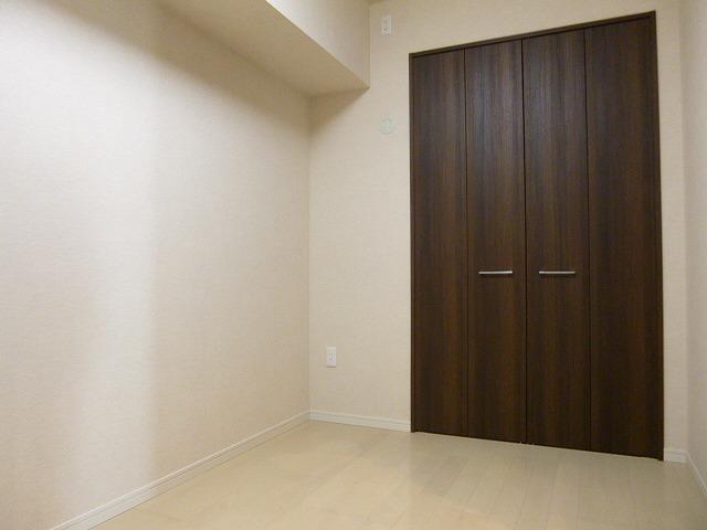 Non-living room. North Western-style about 5.5 tatami