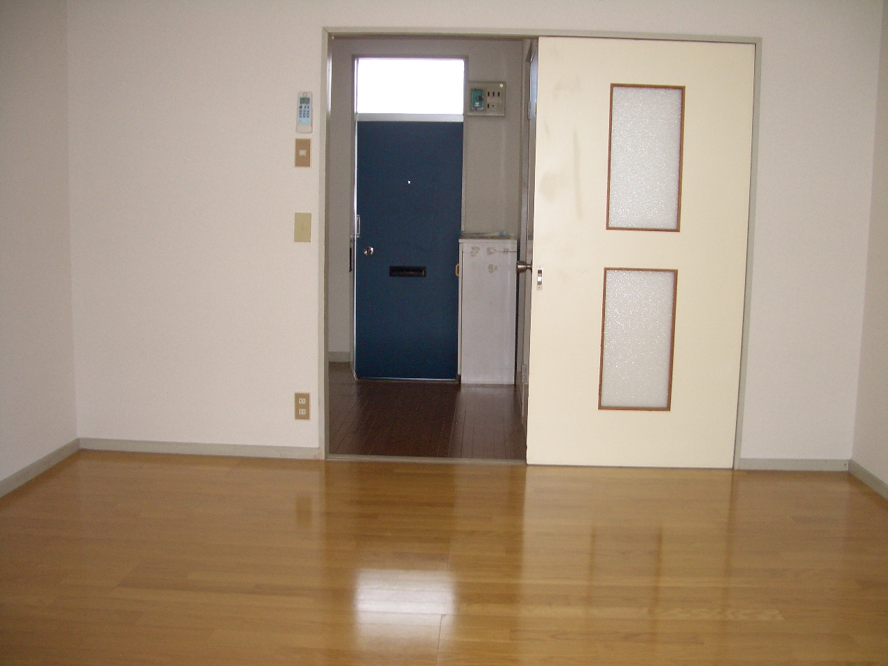 Living and room