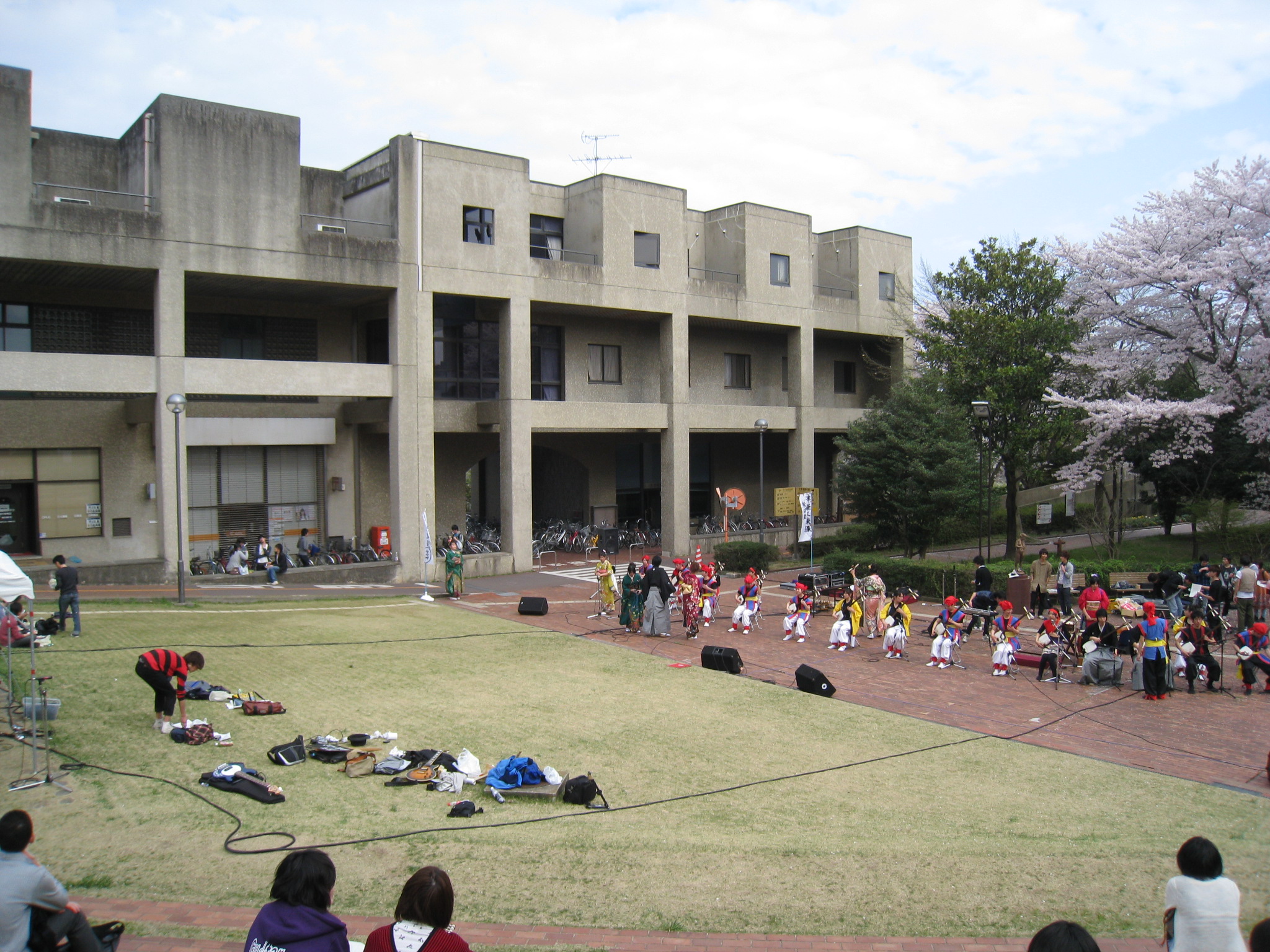 University ・ Junior college. University of Tsukuba (University ・ 150m up to junior college)